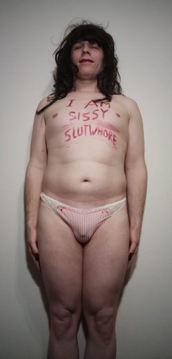 Introducing the shameless sissy called “Slutwhore” (1/4)
