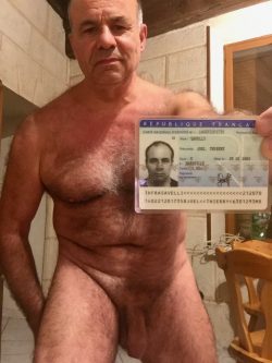 Joël Savelli nude showing ID