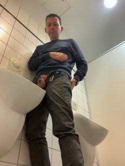 cage check at the urinal when pissing