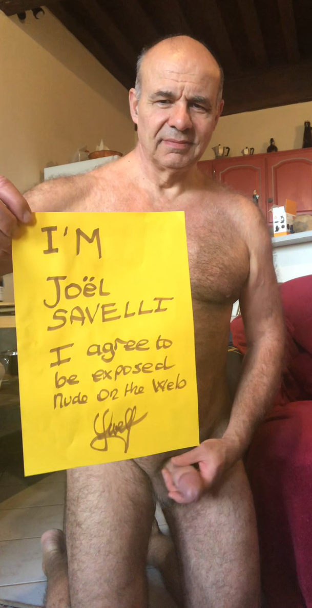Joël Savelli exposed nude wanking, exposure consent, named