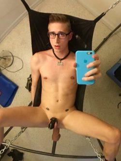 selfie for a proud locked nudist
