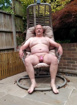 Married faggot Andrew Smith from Hampshire UK. More pics at https://bit.ly/ASExposed