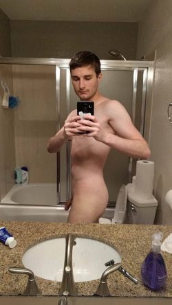 another pic with his little dick
