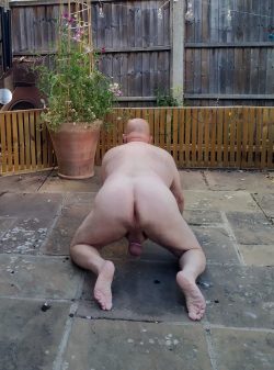 Married faggot Andrew Smith from Hampshire UK. More pics at https://bit.ly/ASExposed !