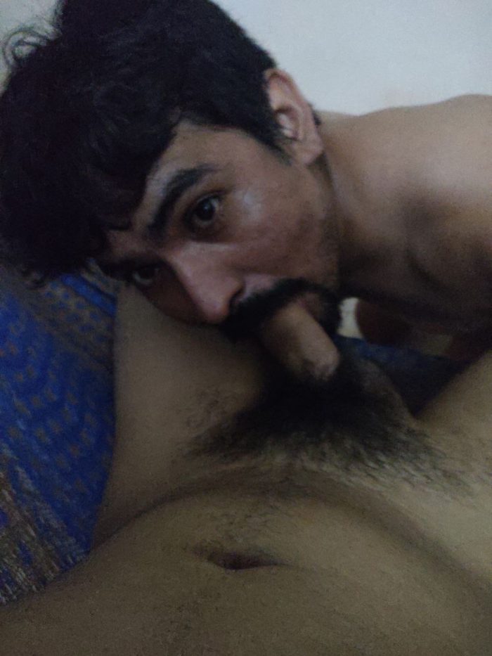 Alejandro 30 year old fag