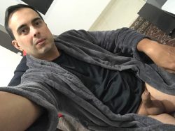 Cocknbulls ren exposed n8kd naked fag