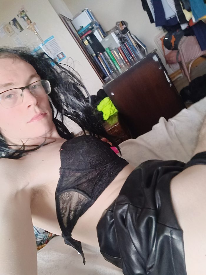 Sissy Leather Slave Exposed