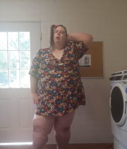 Please humiliate my fat sissy ass
