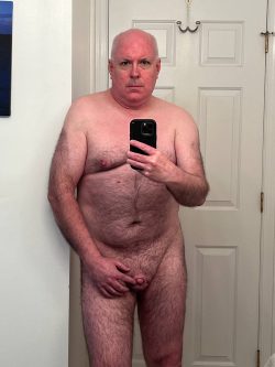 Henry Loftus naked faggot with tiny penis.