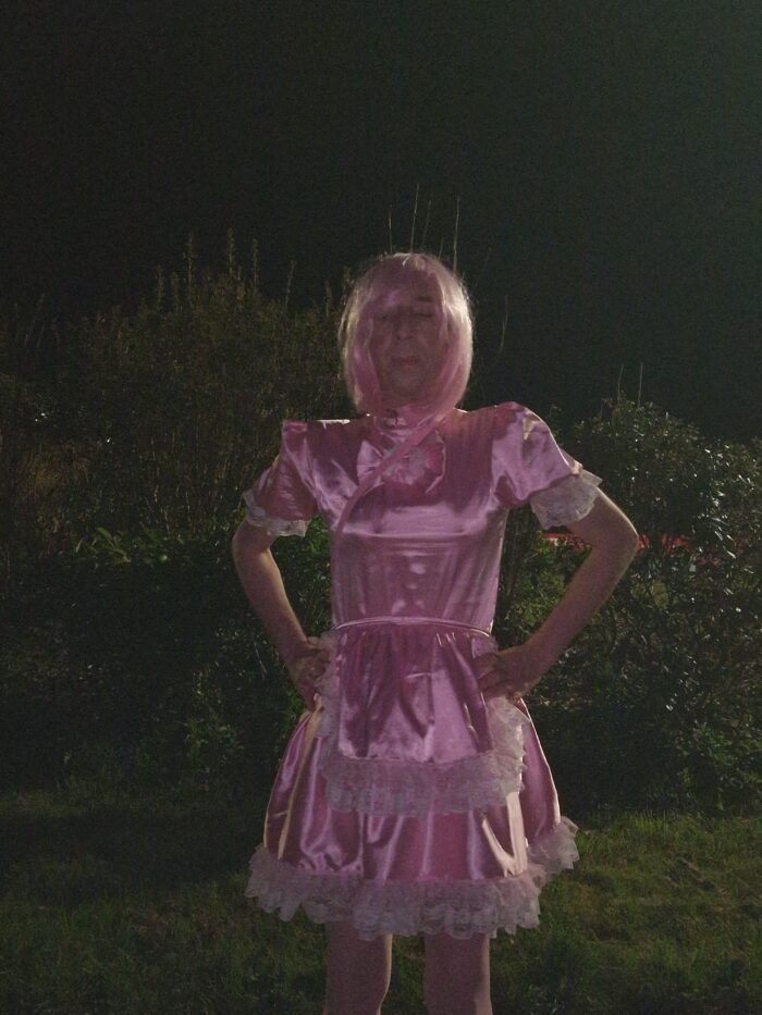 Cassandra Curtis from Dorset is a sissy loser and needs to be shared and exposed