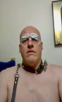 master shaves his submissive’s eyebrows to humiliate him